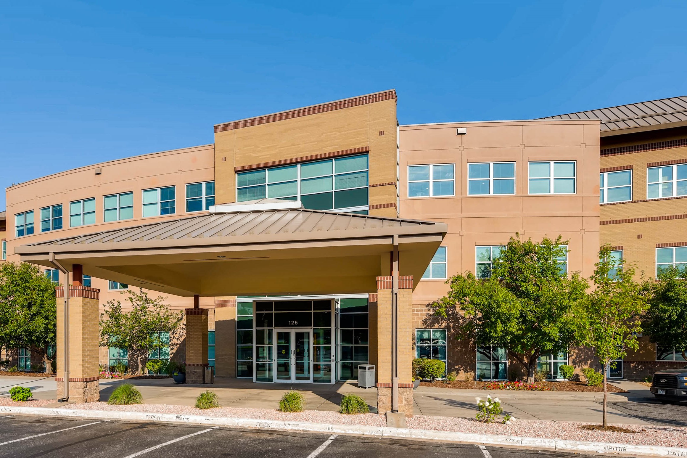 Dry Creek Medical Office - The Broe Group
